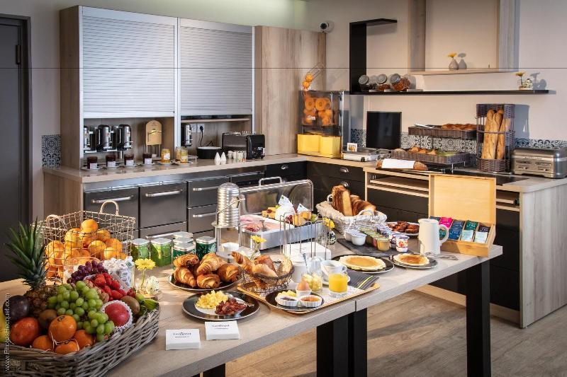 Logis Hotel & Restaurant - Lensotel Eksteriør bilde