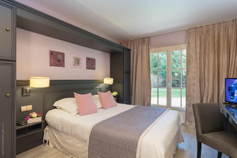 Logis Hotel & Restaurant - Lensotel Eksteriør bilde